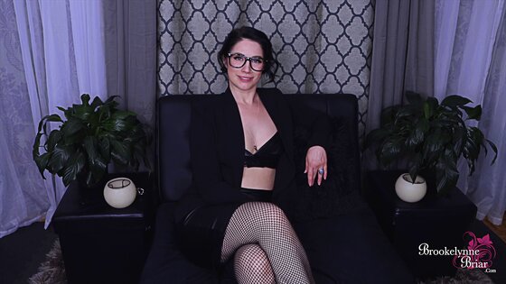 pussy worship femdom pussy slave